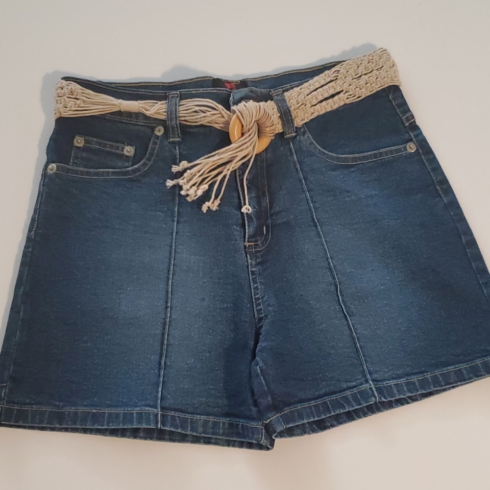 Emergency Exit Jean Shorts w Rope Belt - Size 10